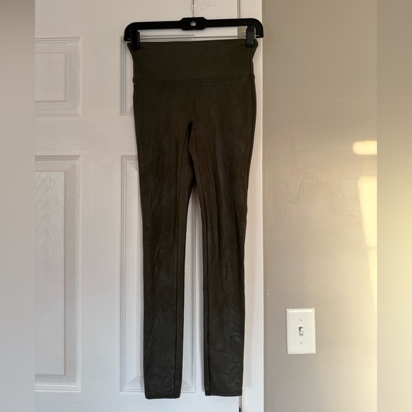SPANX Pants - SPANX leather leggings size small